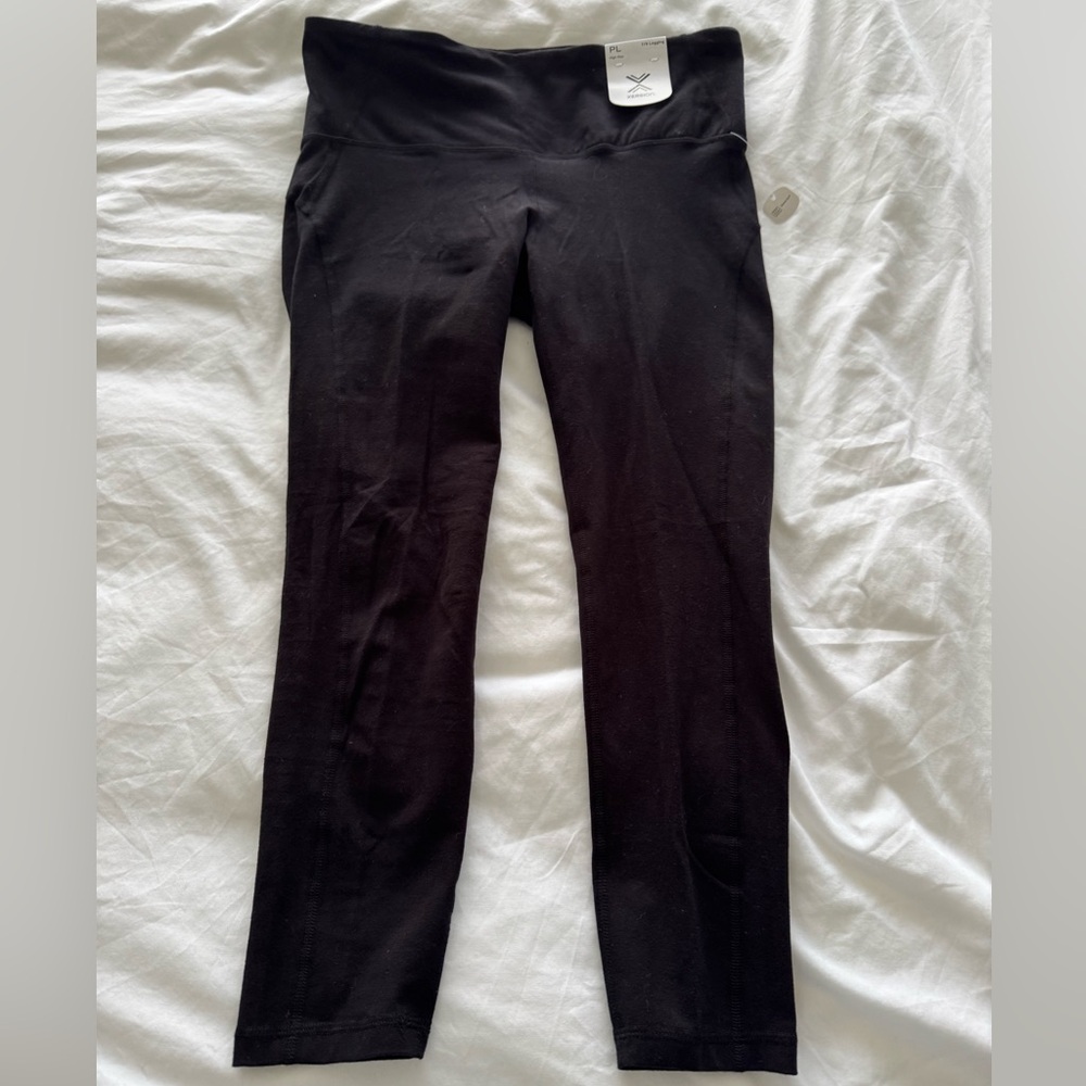 Xersion women’s 7/8 Black Workout leggings NWT Petit Large